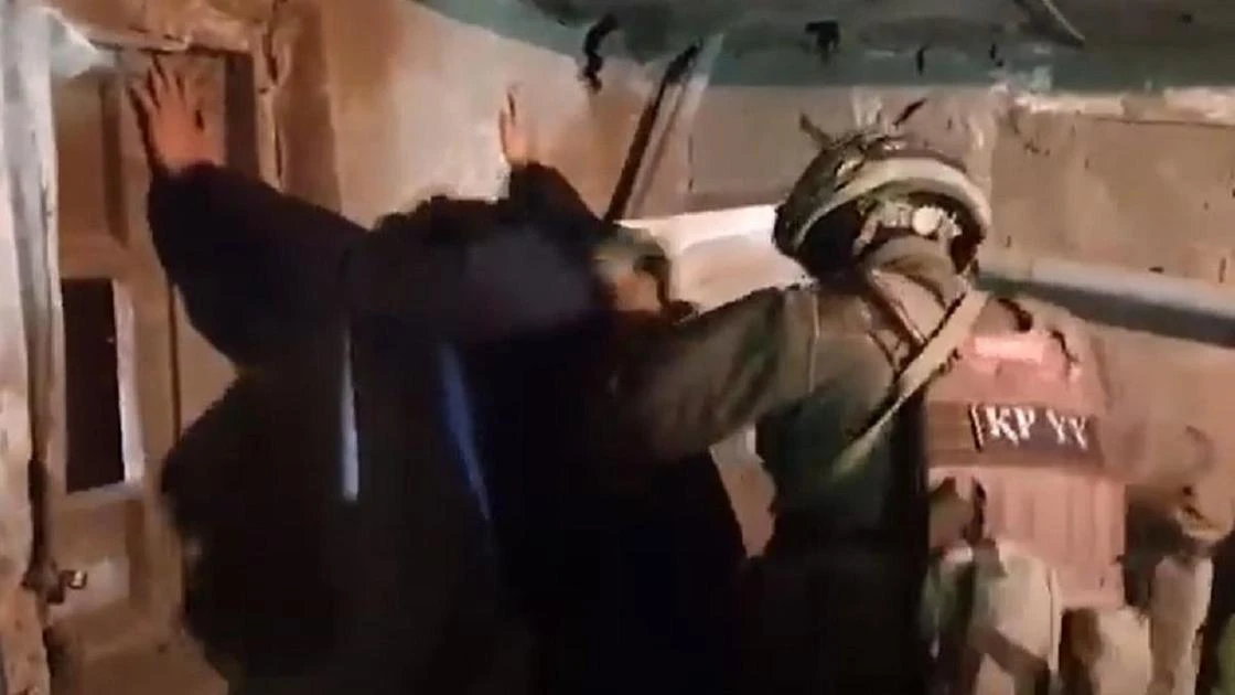 Видео задержания ОПГ, занимавшихся контрабандой золота, показали в МВД
