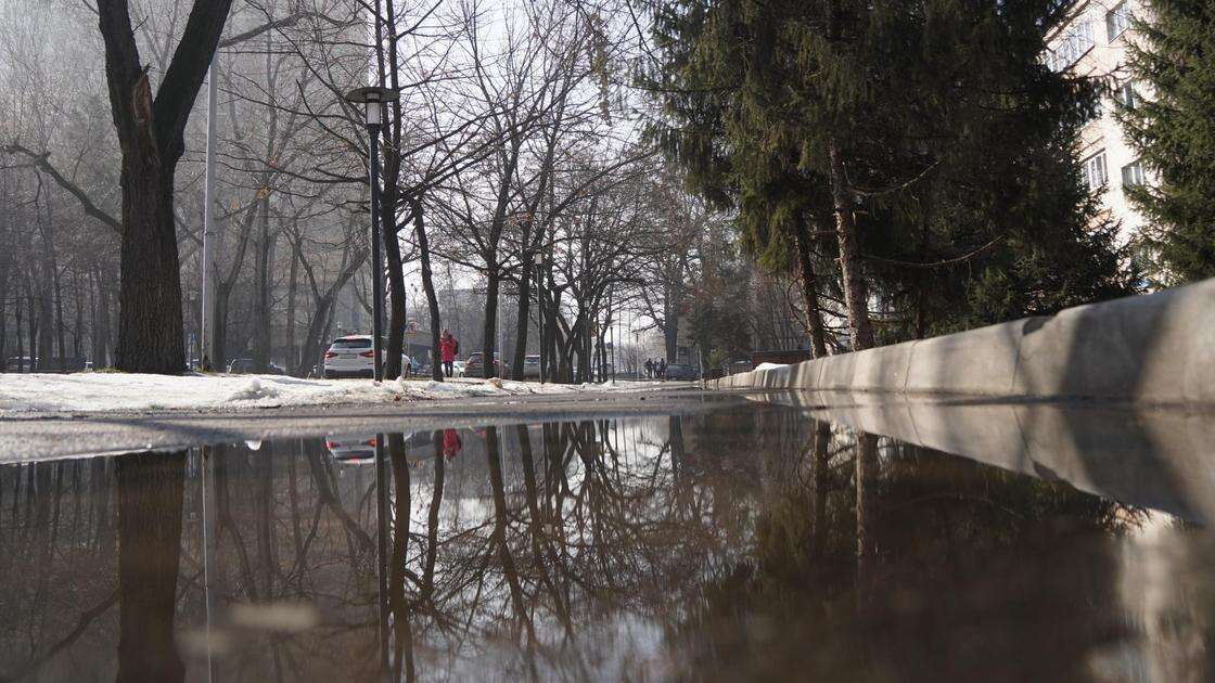 Сколько в Казахстане нерастаявшего снега и где в ближайшие дни ждать дождей – гидрологический прогноз