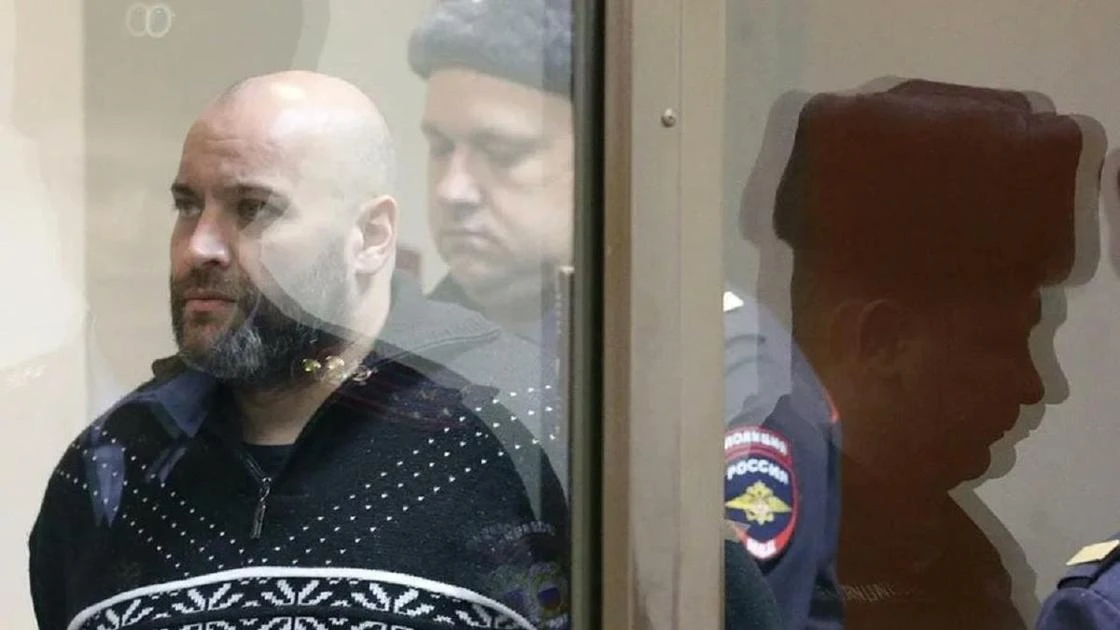 Один из организаторов убийства Политковской воюет в Украине: Песков высказался о помиловании Хаджикурбанова