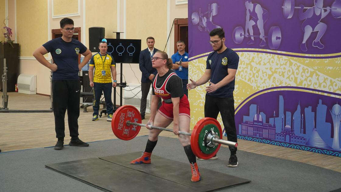 В Астане стартовал чемпионат мира по пара пауэрлифтингу