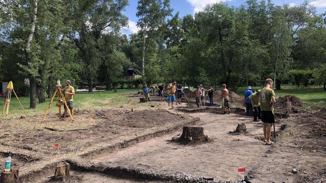 Древнее поселение нашли во время раскопок в парке одного из городов России