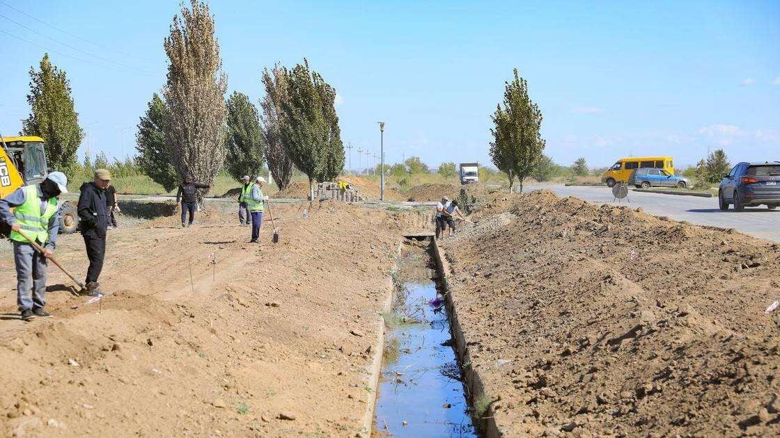 Водоотводные каналы строят в нескольких жилых массивах Актобе