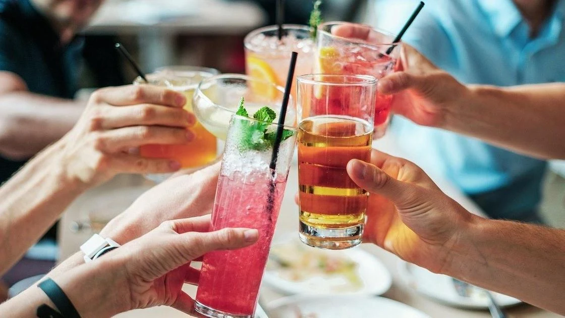 Столичные полицейские ищут организатора вечеринки на теплоходе