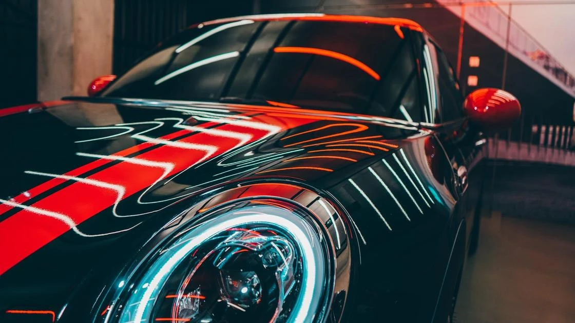 Казахстанца втянули в запутанную историю из-за Mini Cooper, который разыскивал Интерпол