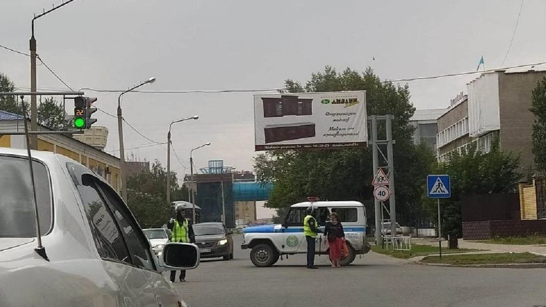 Взрывное устройство ищут в здании акимата Семея