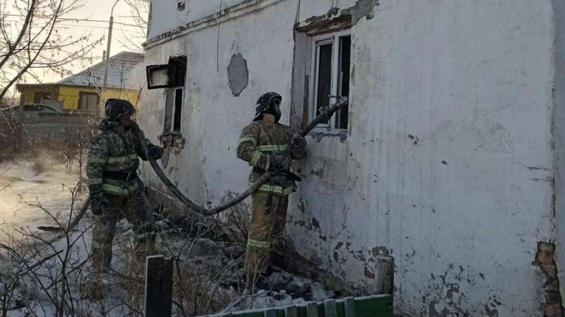 Жилой дом дважды горел за сутки в Акмолинской области