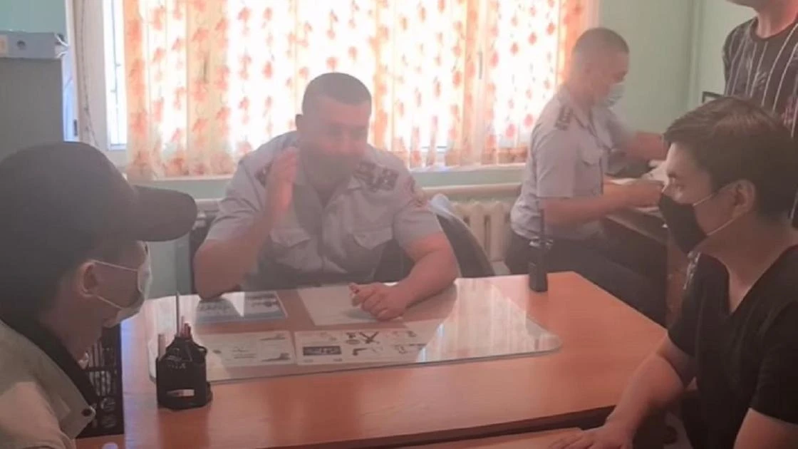 Блогер снял на видео 