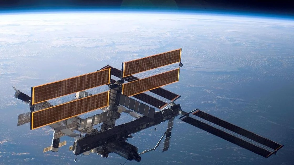 NASA оценило угрозу экипажу из-за утечки воздуха на МКС