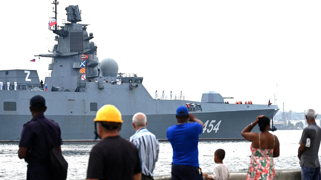 Российские военные корабли прибыли к берегам Кубы