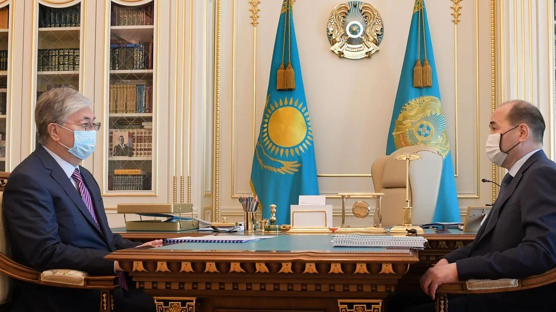 Токаев поручил наказать виновных в нарушениях при реализации антикризисных мер