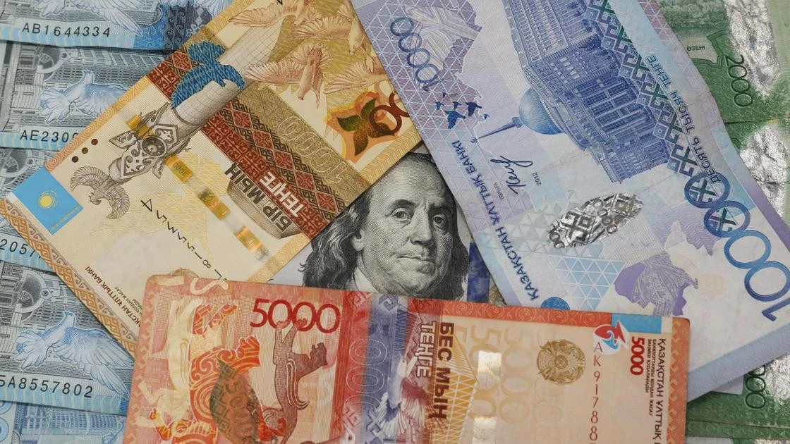 Курс доллара резко 