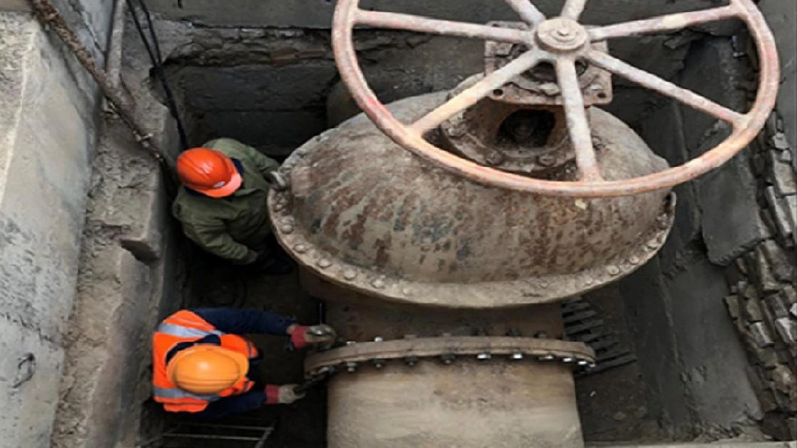 В нескольких районах Алматы отключат холодную воду