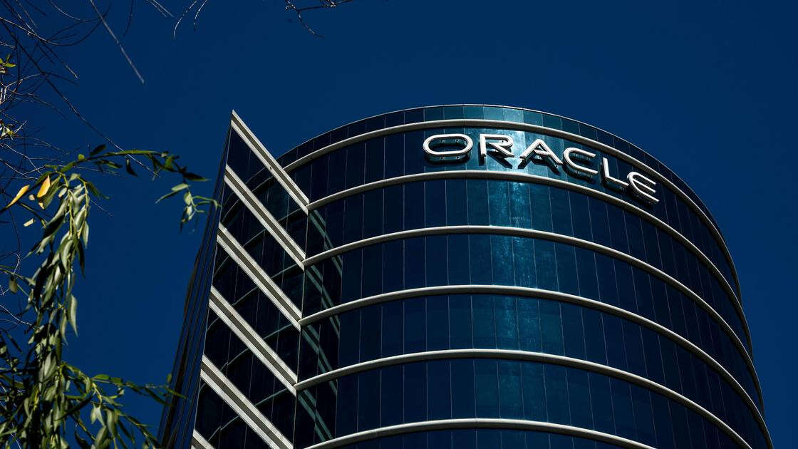 Oracle построит центр обработки данных с тремя ядерными реакторами