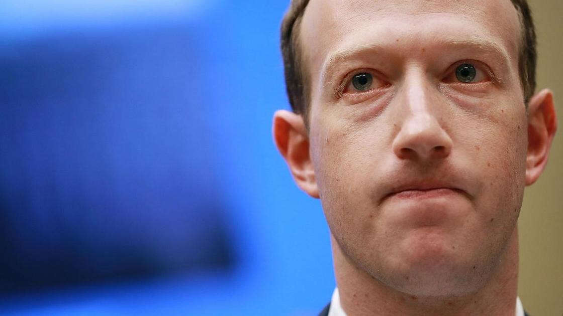 Цукерберг признался, что Facebook под давлением Белого дома цензурировал контент