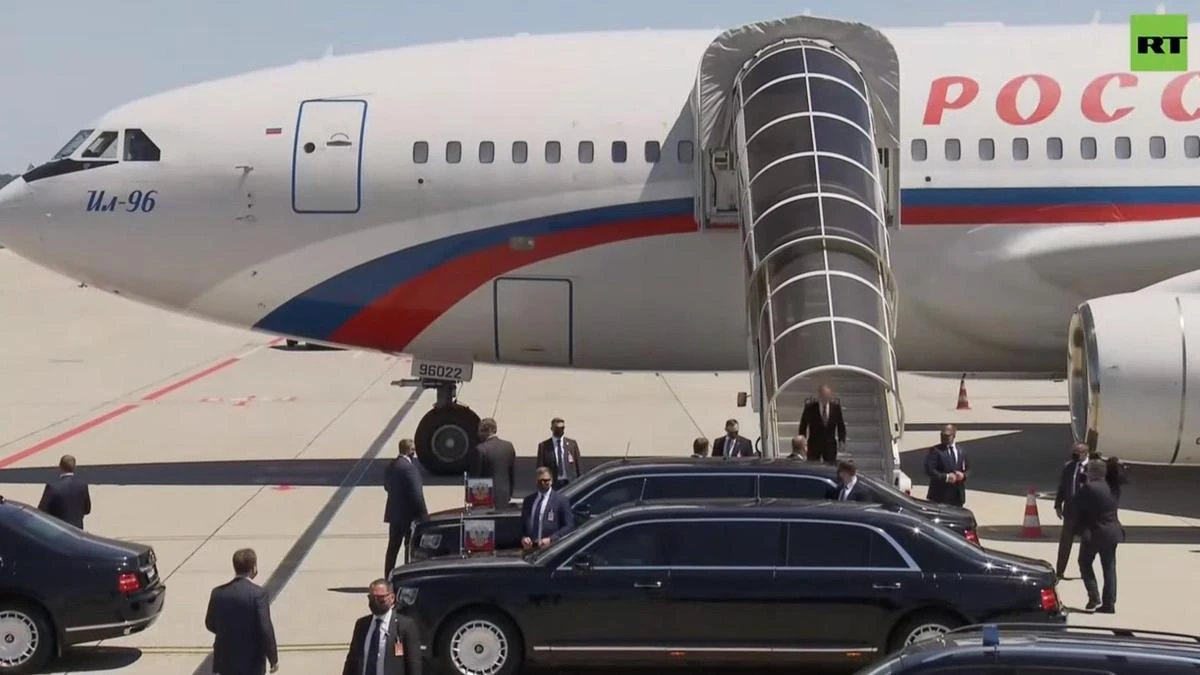 Путин прибыл в Женеву на переговоры с Байденом (видео)