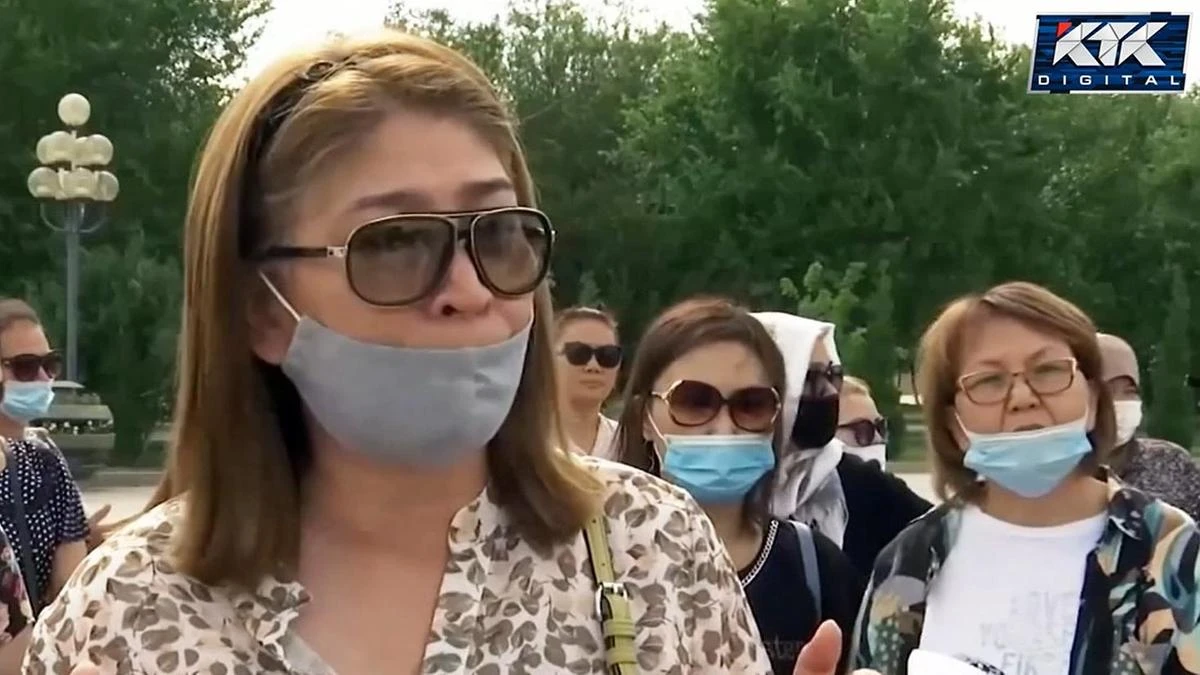 Многодетные матери в Атырау показали акимату, что едят и в чем ходят (видео)