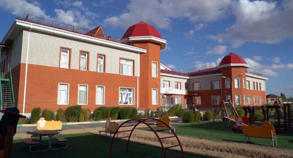 Провалились полы: новые детсады за 2 миллиарда тенге закрыли в Атырауской области