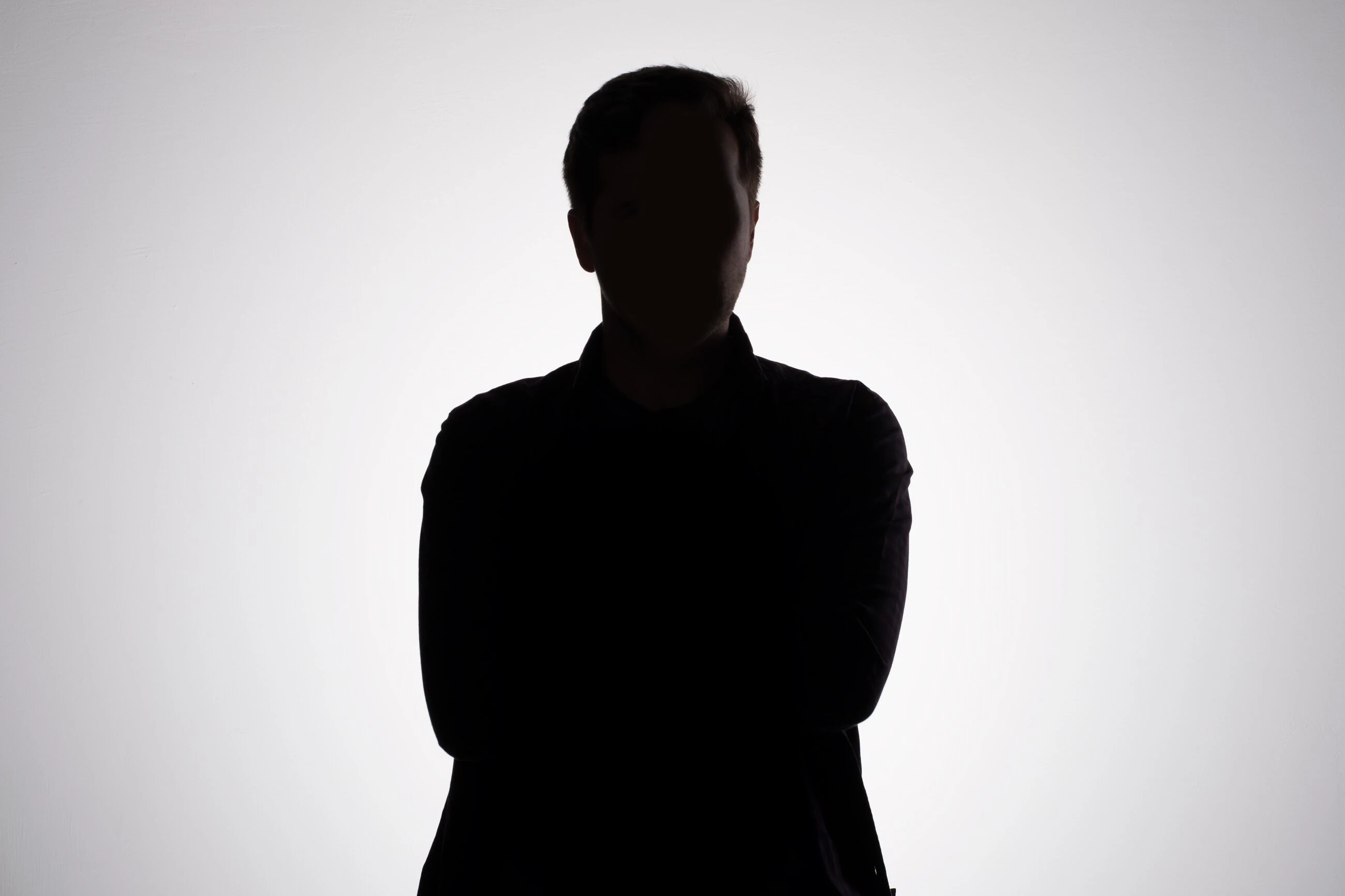 Najbardziej tajemniczy miliarderzy w Polsce. Kim są i czego się boją?