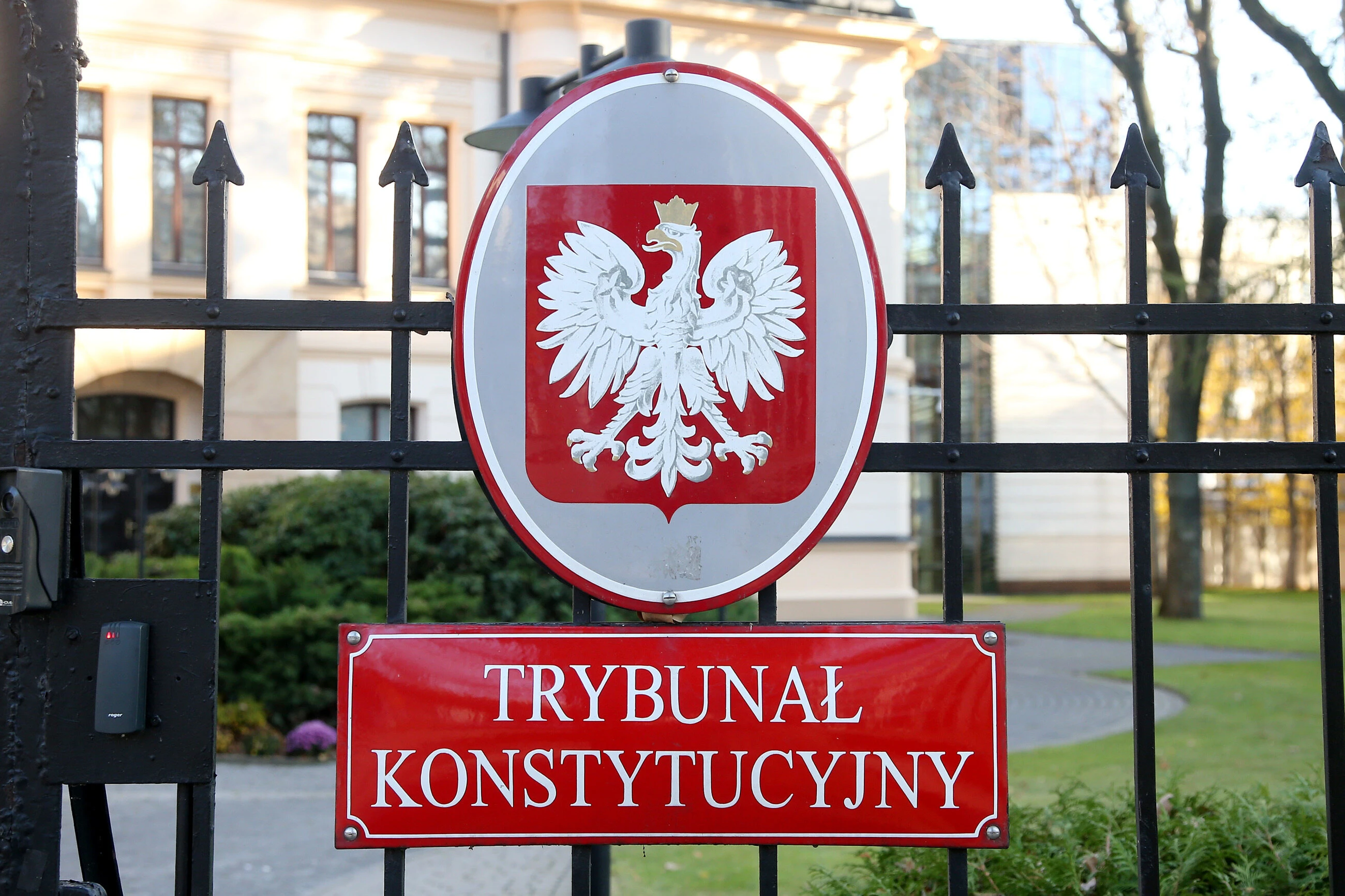 TK znów nie zajmie się sprawą TSUE. Rozprawa nagle spadła z wokandy