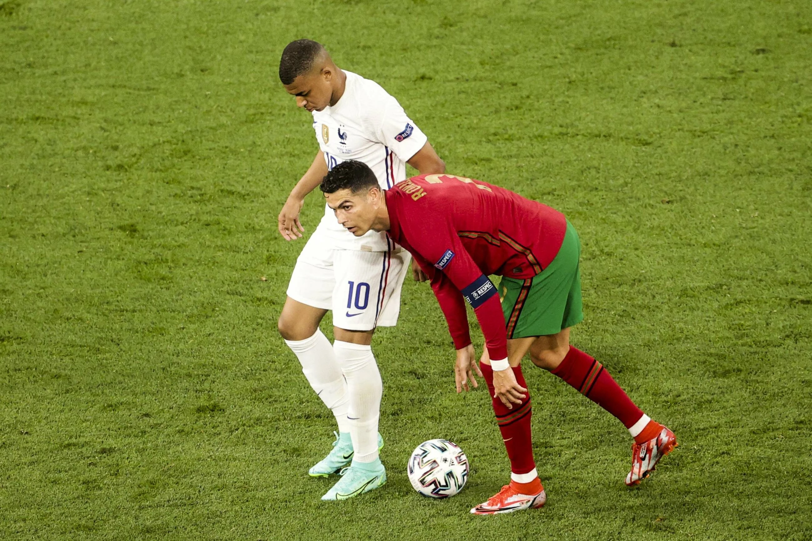 Euro 2020. Mamy zdjęcie całego turnieju? Kibice mówią o ikonicznym momencie