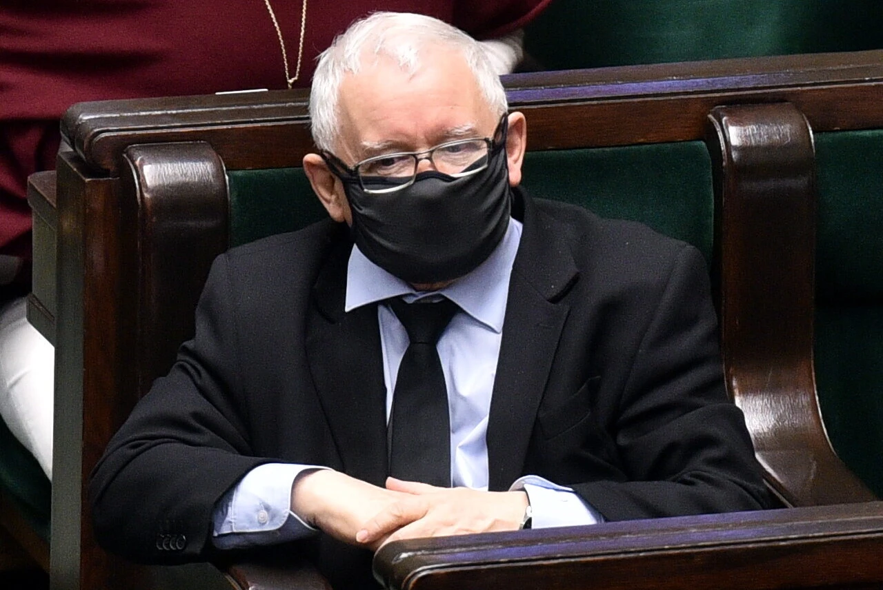 Osoba z otoczenia prezesa PiS: „Jarosław Kaczyński odejdzie z rządu”