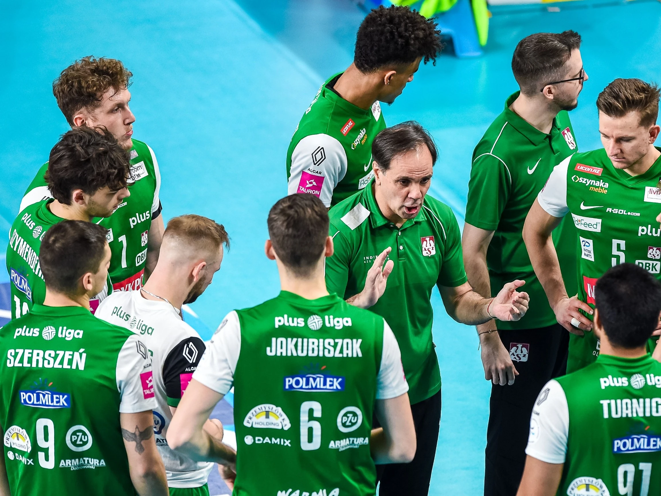 Klub może stracić trenera. To on pomógł przy transferze gwiazdy