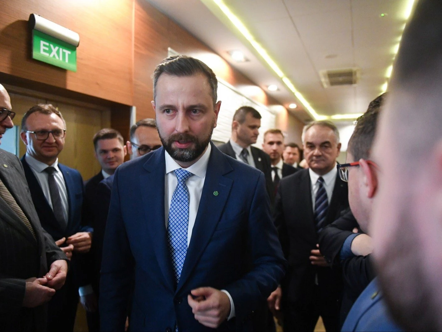 Podwyżki dla Wojska Polskiego i szkół. Wicepremier o szczegółach