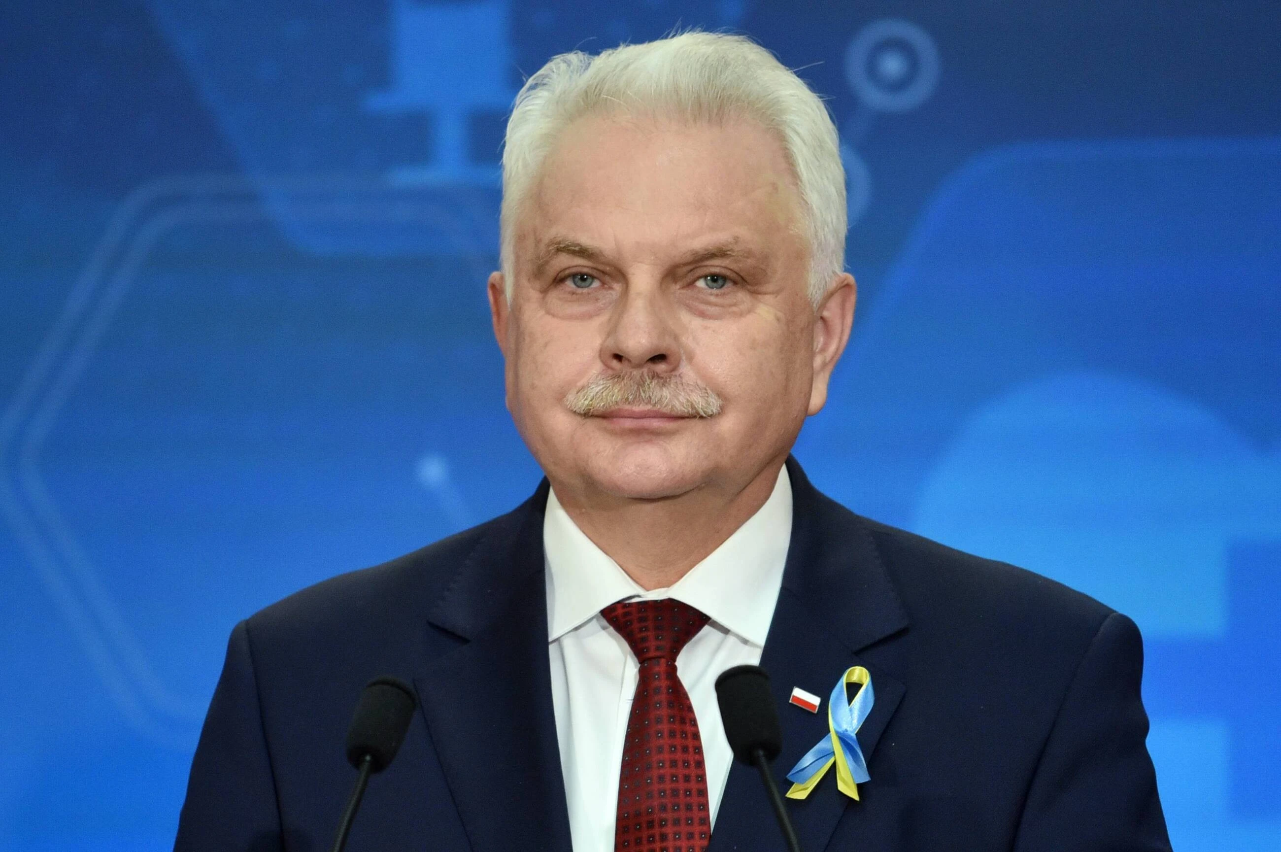 W Polsce zniesiono stan epidemii. Waldemar Kraska podał liczbę nowych przypadków Covid-19