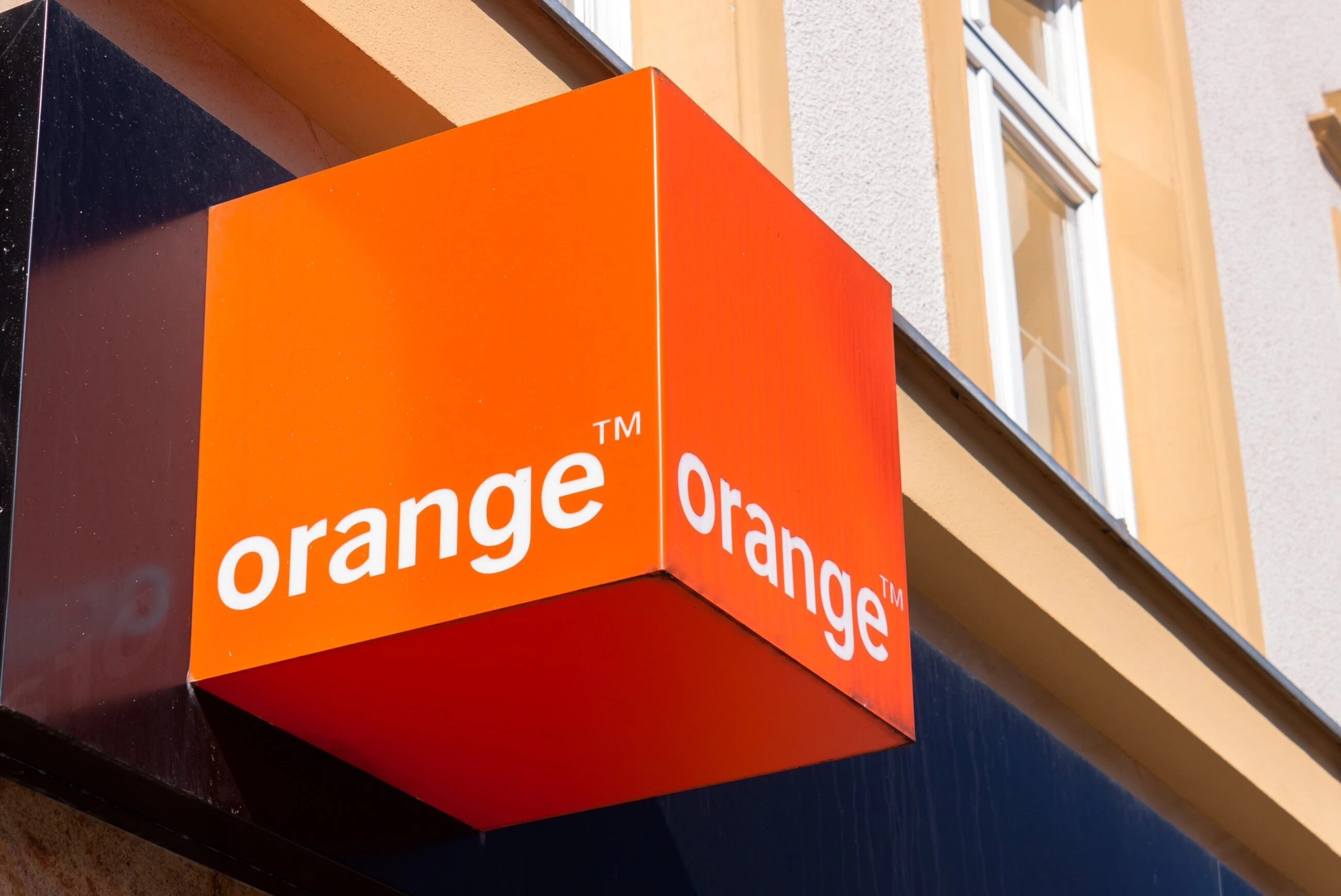 Niezrozumiałe opłaty na rachunkach Orange. UOKiK postawił zarzuty