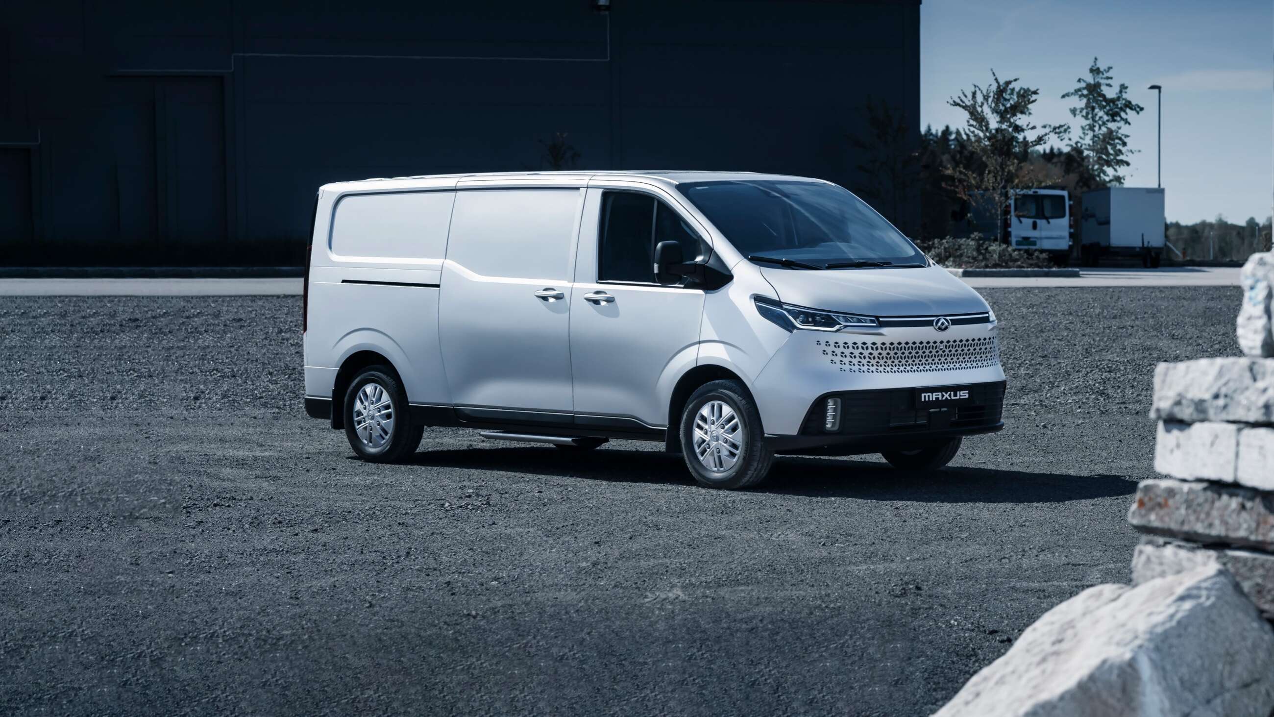 Nowy Maxus e-Deliver 7: kolejny elektryczny dostawczak z Chin. Znamy ceny