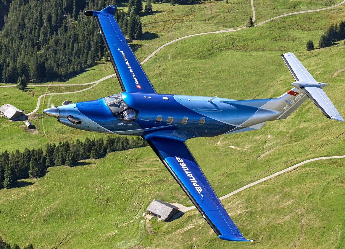 Czym latają najbogatsi Polacy? Jet za 9 mln dolarów albo ultralekki helikopter do przelotów nad...