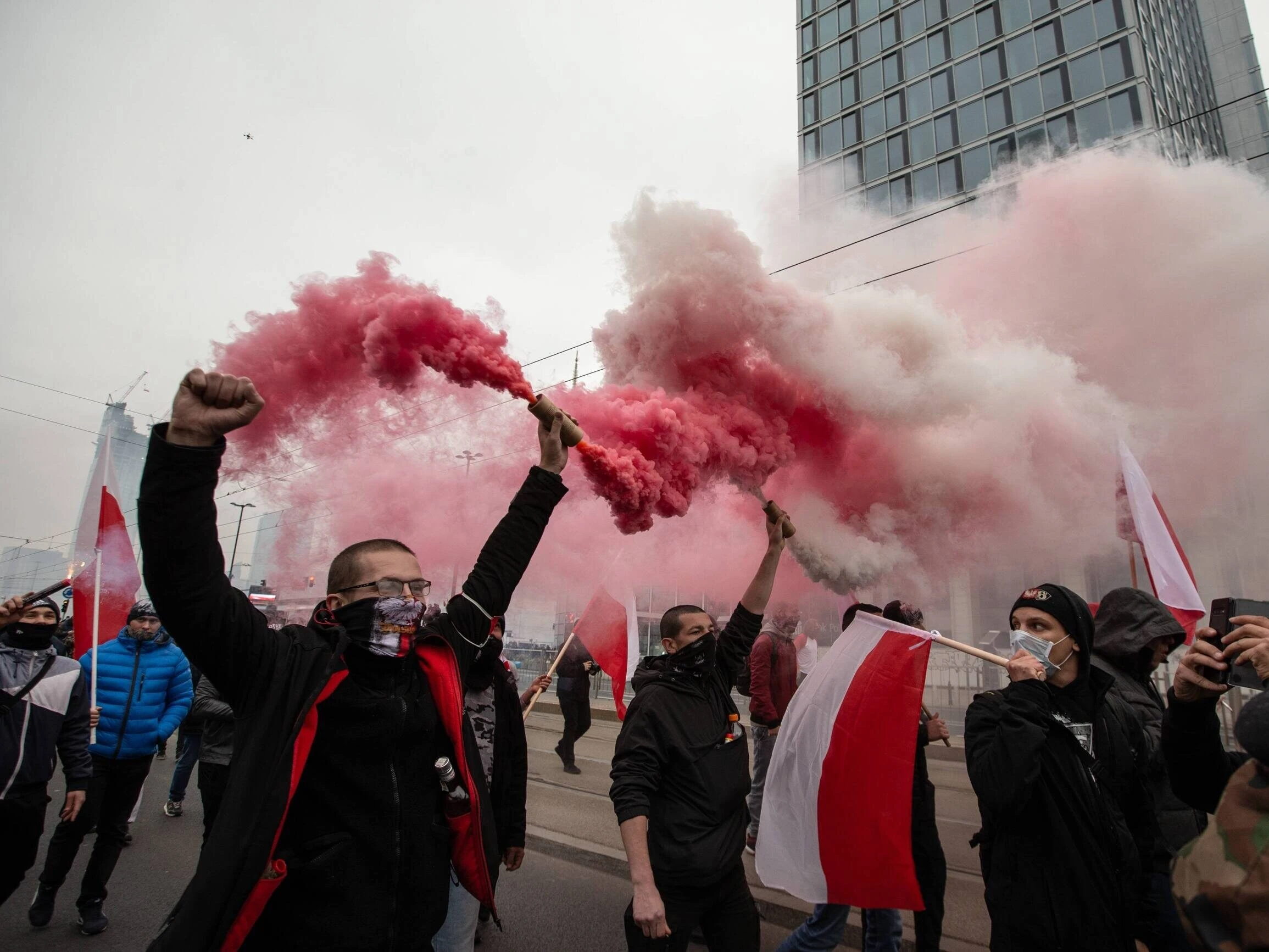 „14 kobiet z Mostu” odwołuje swój marsz. „Sojusz partii rządzącej i neofaszystów jest faktem”