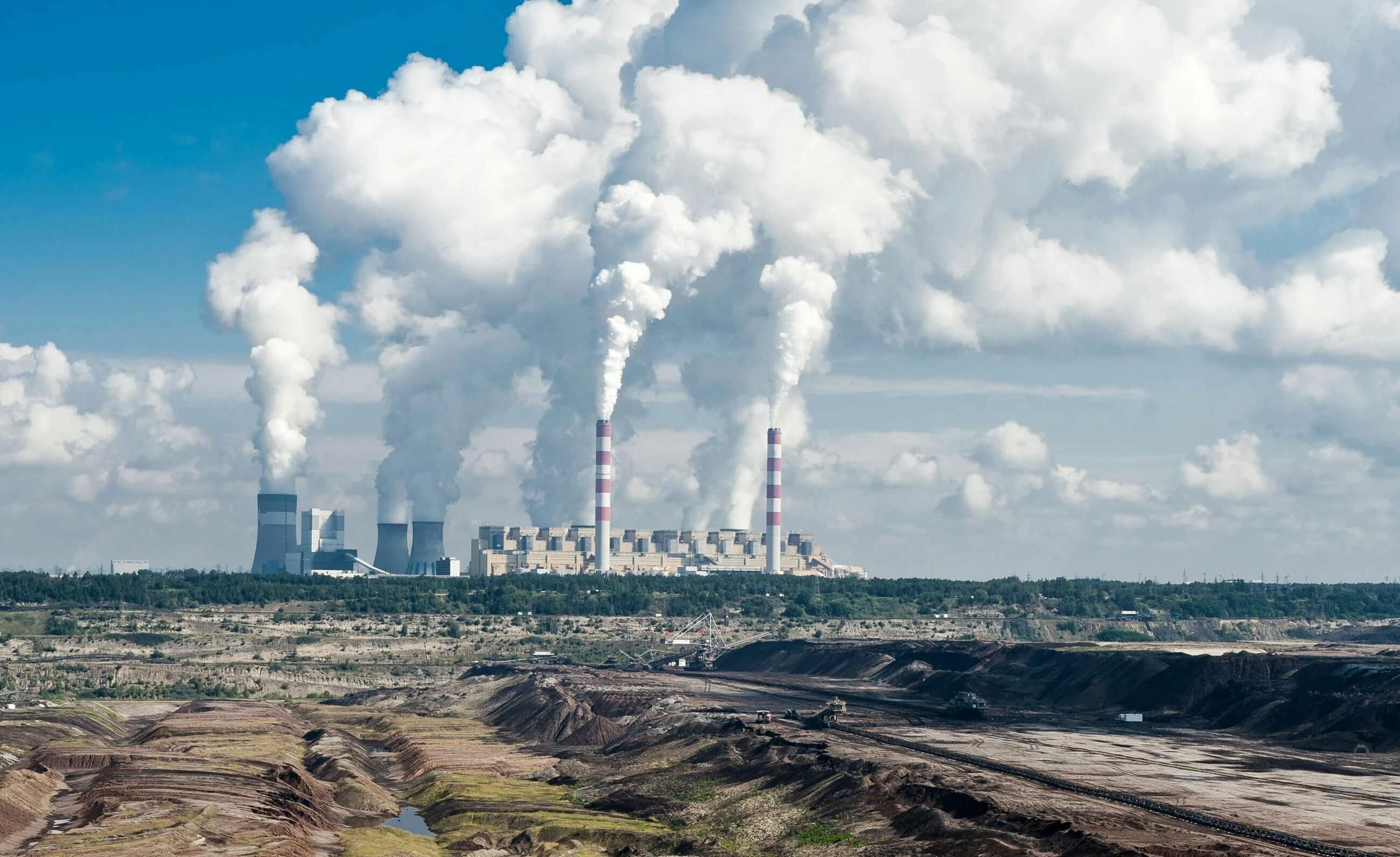 System energetyczny znów dobija do granicy wydolności. Upały mogą spowodować blackouty