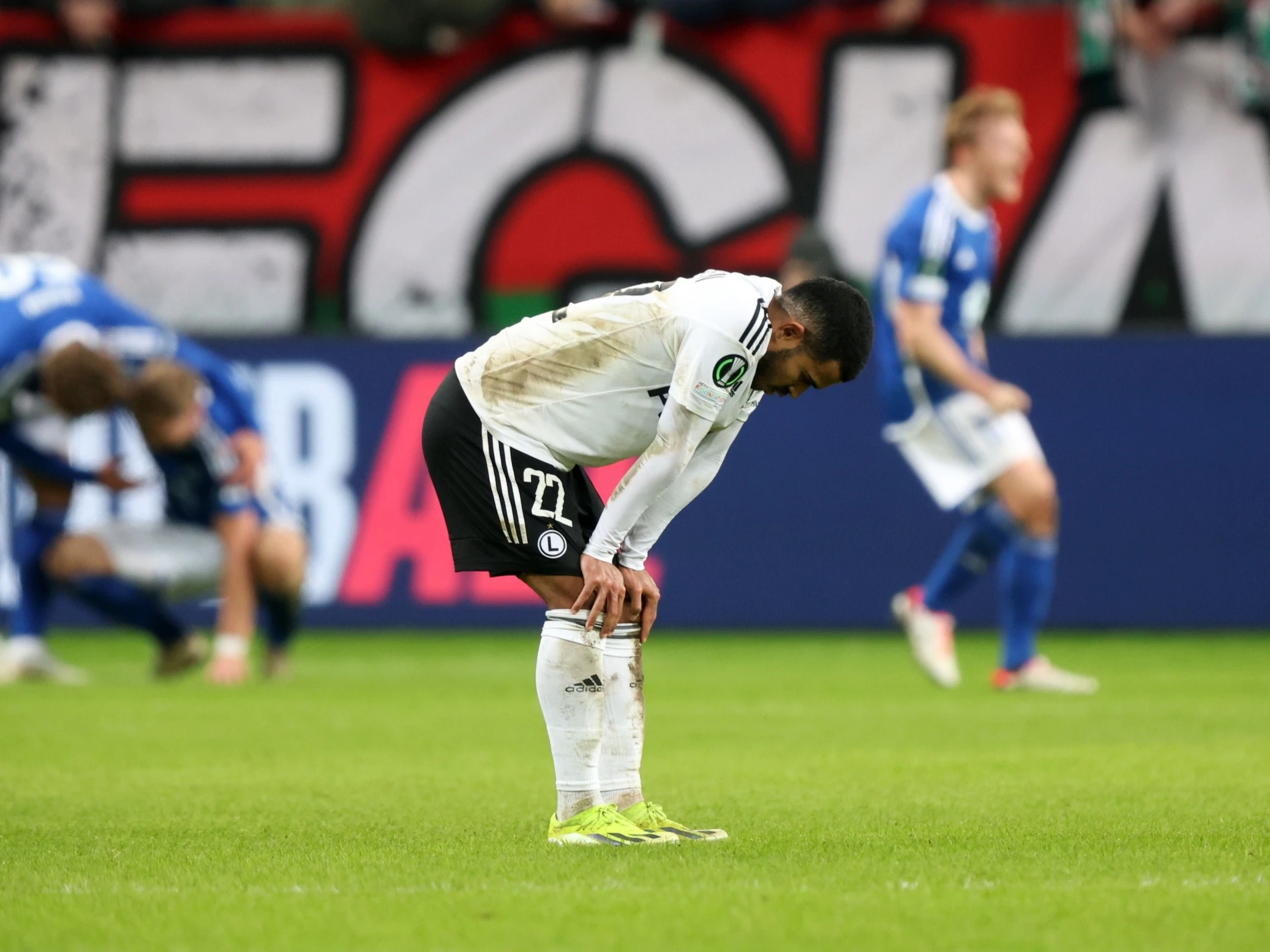 Oto powód klęski piłkarzy Legii Warszawa. Były reprezentant Polski jest wściekły