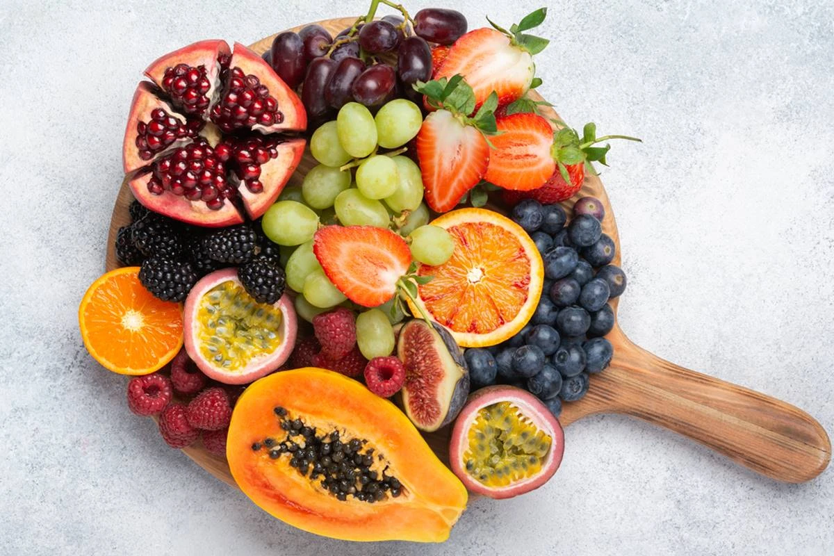 Está com excesso de gordura no fígado? Nutri recomenda estas 8 frutas