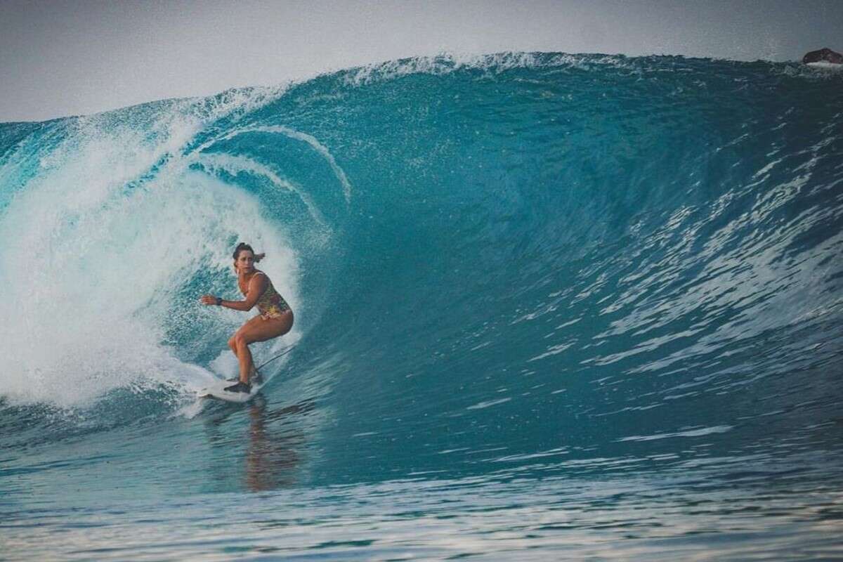 Surfista italiana é morta após ataque de marlim na Indonésia