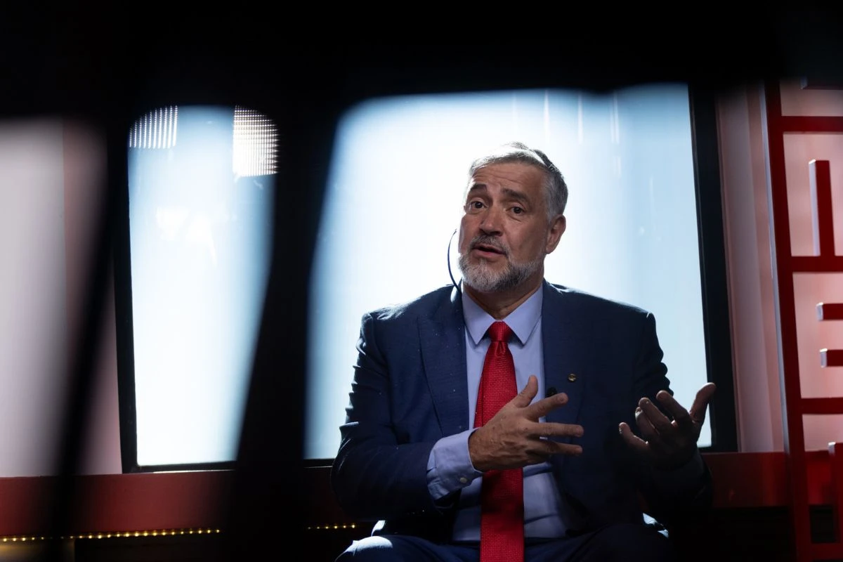 Deputado do PT critica CGU e diz que órgão “demorou” na farra do INSS