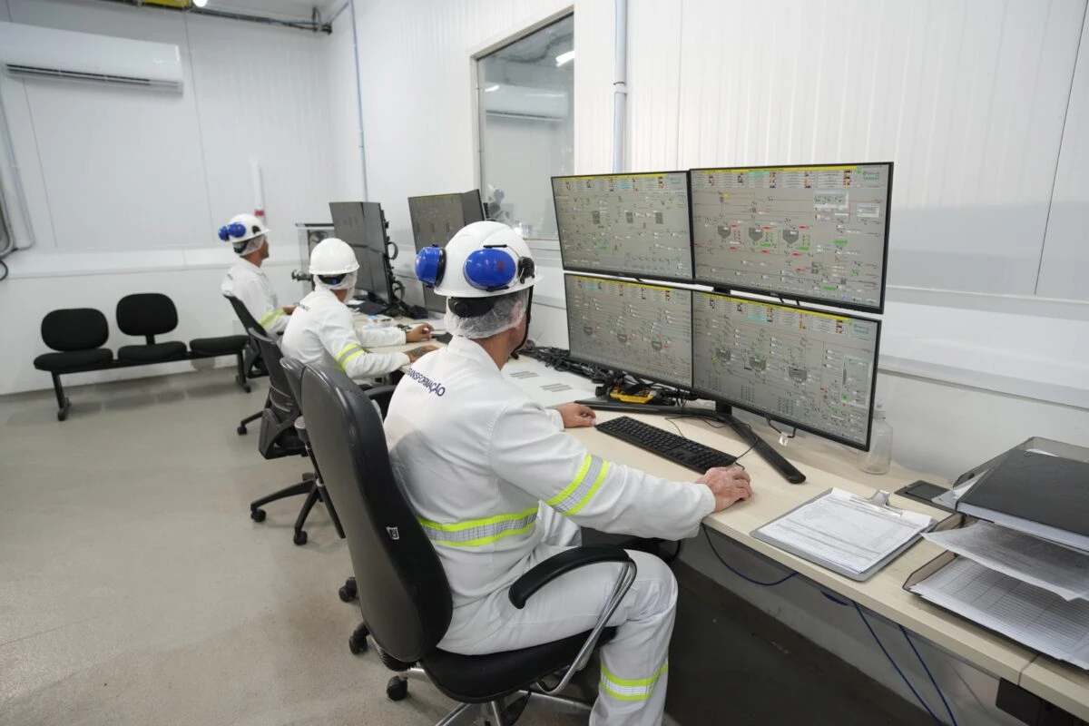 Colágeno da JBS melhora firmeza da pele madura, diz estudo