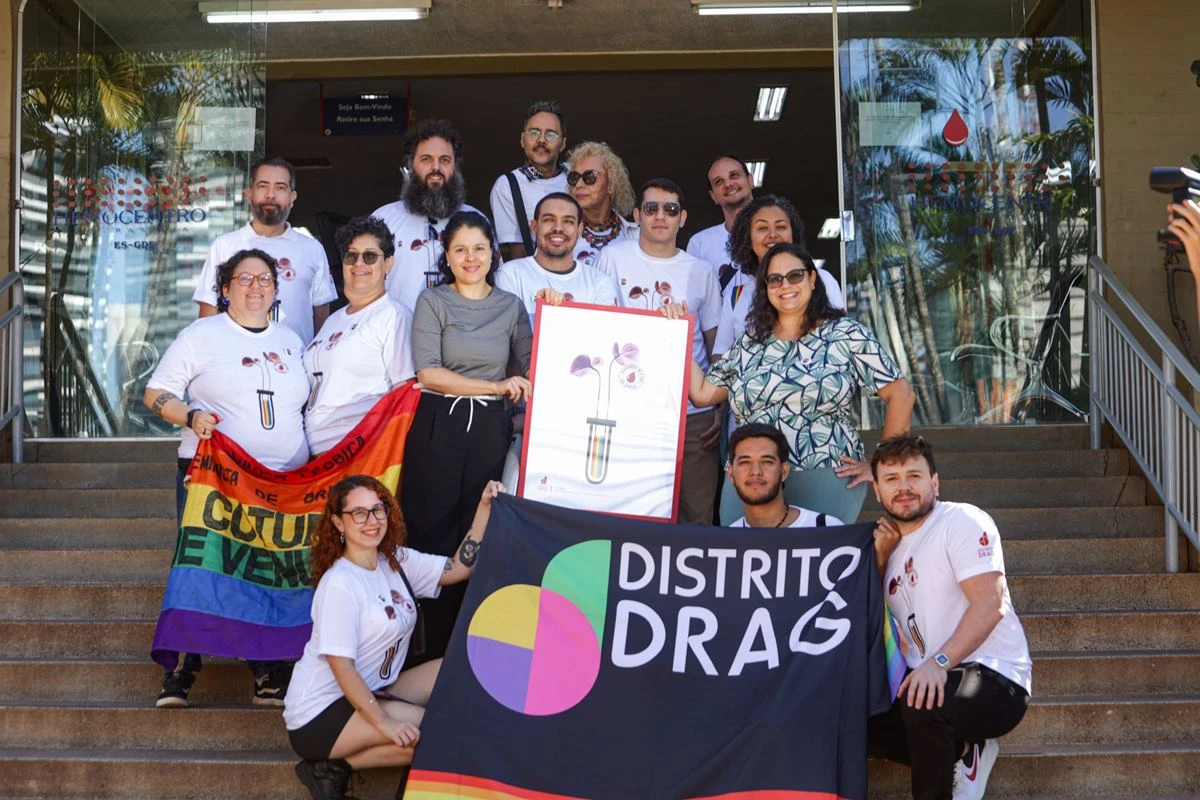 Hemocentro recebe doação de grupo LGBTQIAP+ do coletivo Distrito Drag