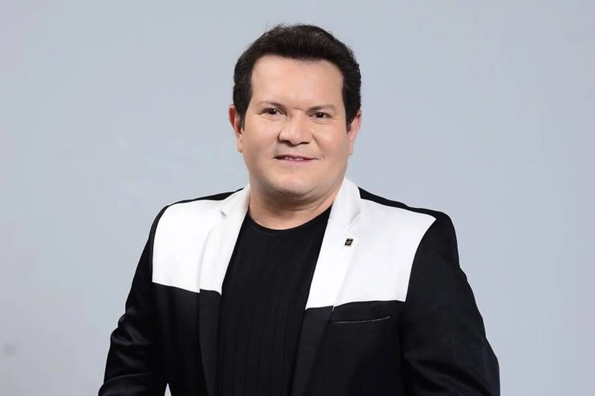 Ximbinha lança projeto solo após rompimento conturbado com cantora