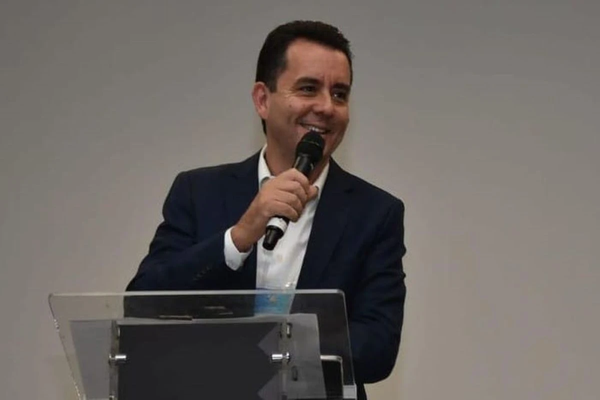 Fusão é “último respiro” do PSDB, diz presidente do diretório de SP
