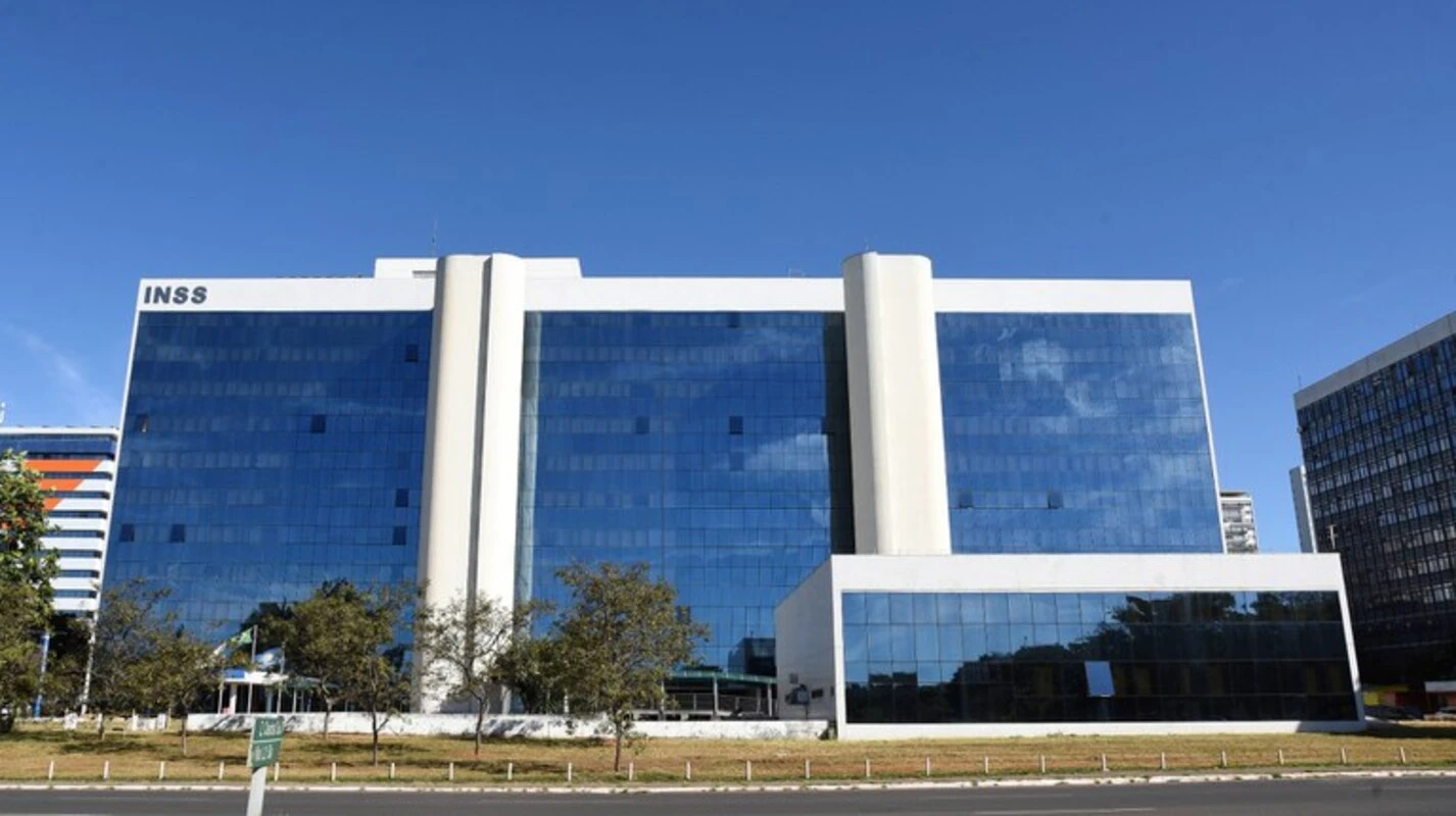 DF terá sete novos peritos no INSS; fila de espera ultrapassa 37 mil