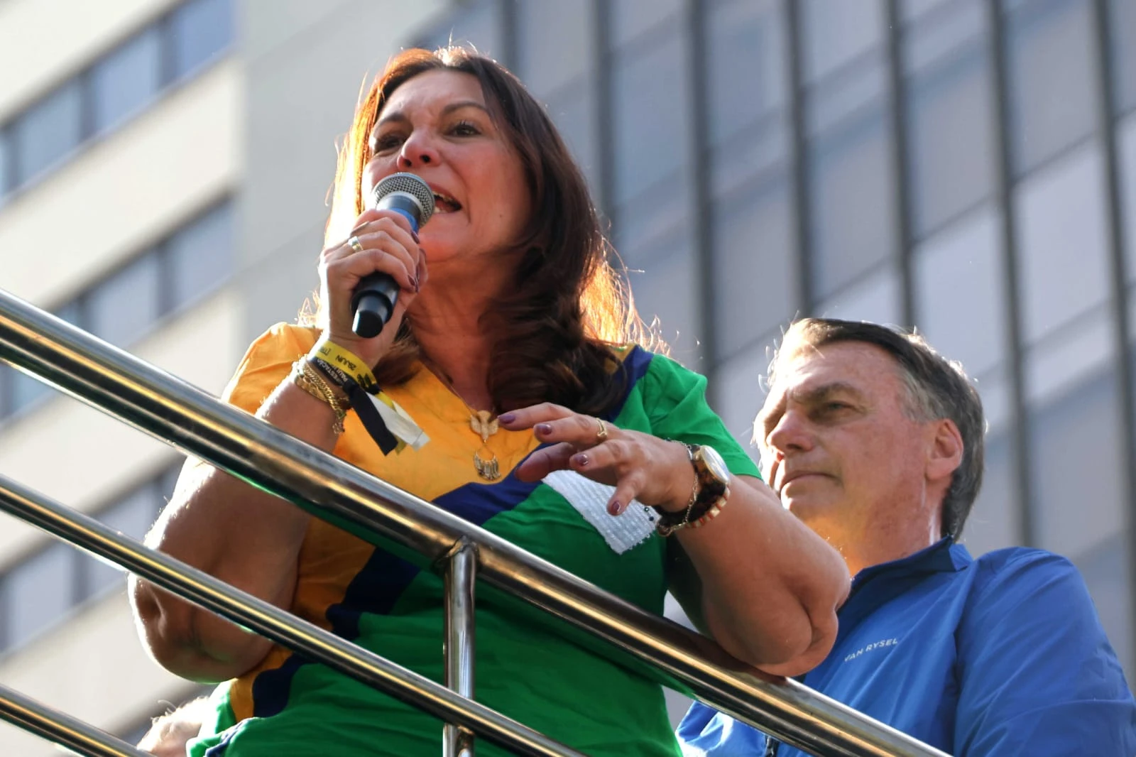 Bia Kicis diz que prisão de Bolsonaro é “mais uma decisão arbitrária”