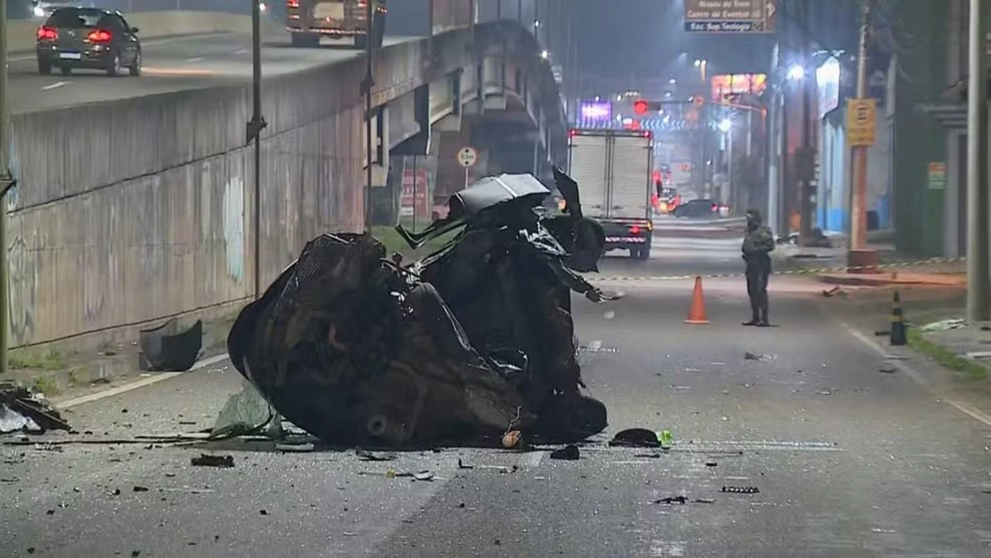 Acidente na BR-116 mata três militares entre 18 e 19 anos no RS