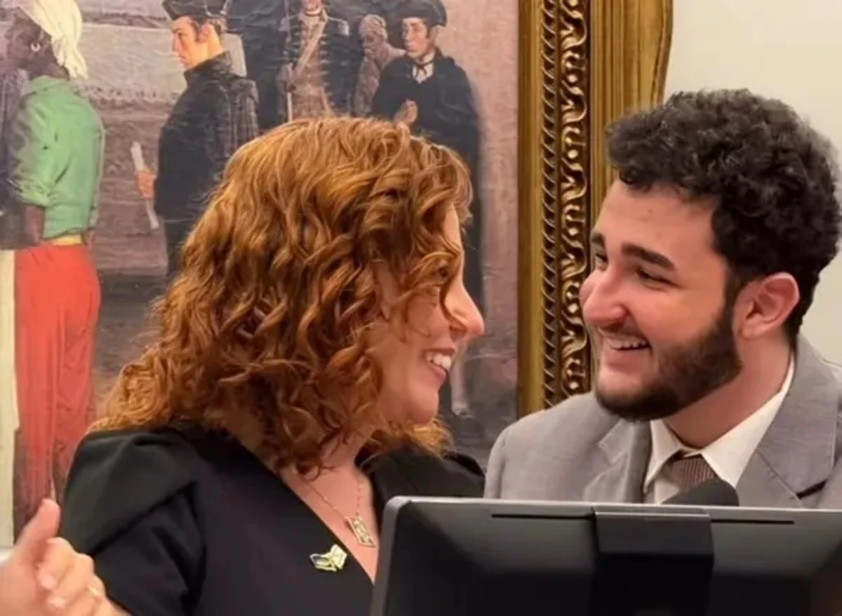 Filho de Zambelli volta às redes e questiona se Moraes irá prendê-lo