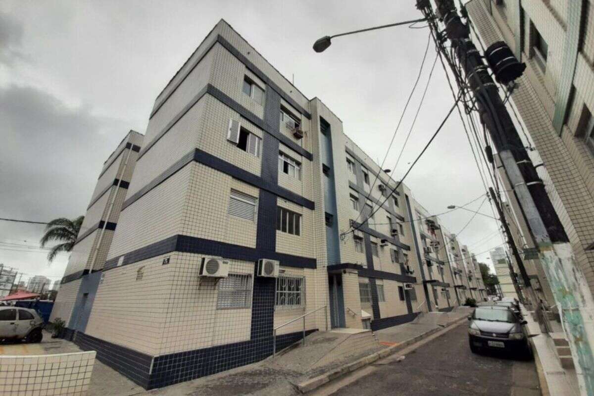 Morre mulher de 76 anos que caiu de prédio em Santos. Filho é suspeito