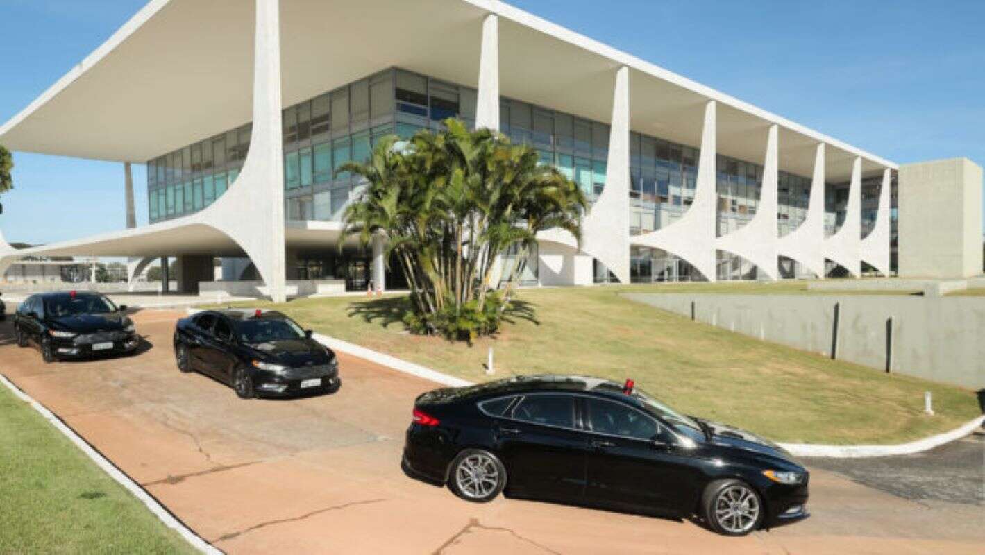 GSI sobre roubo de carro da Presidência: “Nenhum armamento foi levado”