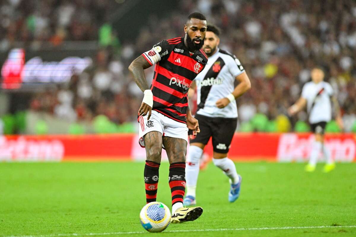 Coutinho marca 1º gol pelo Vasco e Cruzmaltino empata com o Flamengo