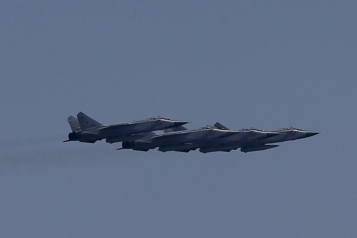 Estônia acusa Rússia de invadir espaço aéreo do país com caças MiG-31