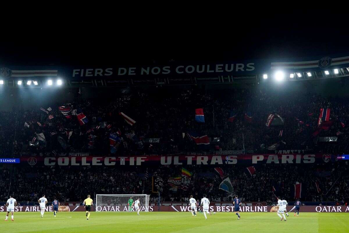 PSG é punido por cânticos homofóbicos da torcida